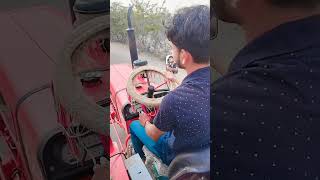 #tractor #nishudaswal #reels #mojvideo #funny first time tractor chalaya 🚜🚜