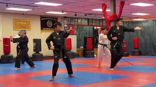 Luyện tập võ  thuật Taewondo cho thiếu niên( 2024).Taekwondo art martial class for teenagers.