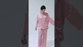 Our silk pajamas are really comfortable, why not buy one and try it on