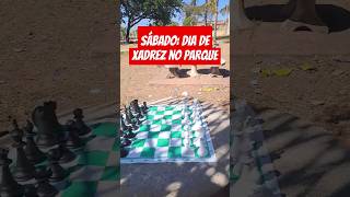 SABADO: DIA DE XADREZ NA PRAÇA #xadrez #chess #xequematesmaisrapidos #XequeMate #xeque #check #chess