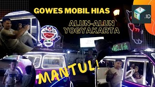 SERU!! Naik Mobil Hias Keliling Alun-alun Selatan Mengelilingi [Beringin Kembar] Yogyakarta