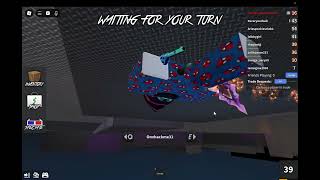 Exploiter on main account with over 1000 wins murder mystery 2 (Roblox)