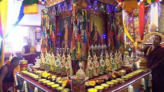 Livestream of prayers and pujas for Lama Zopa Rinpoche's swift return