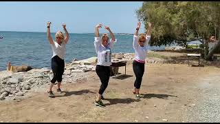 Greek Summer Vibes ~ Triantafillos - Spao Ta Rologia ~ Zumba Choreo