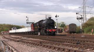 LNER Class B1 No.1264 running as No.1251  southbound freight at Swithland [GCR 2018]