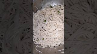 veg hakka noodles #chowmin #noodles #hakkanoodles