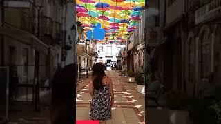 Umbrella Sky Project ÁGUEDA // Ver guarda-chuvas coloridos do Festival de Arte AgitÁgueda #shorts☔