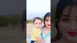 Girl making video while smoking with kid || viral videos || Smoking kills || avoid kids