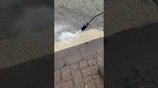 *Sound warning* Satisfying concrete cleaning #asmr#satisfying#satisfyingvideo#shorts#dirty#tremding