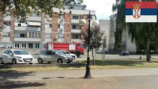 Ватрогасци са старом сиреном интервенишу / Firefighters responding with old siren