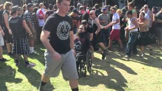 Prong Knotfest 2014 the wheelchair guy in the pit.