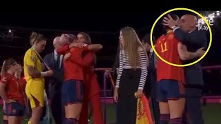 Spain's football president under fire for kissing Jenni Hermoso