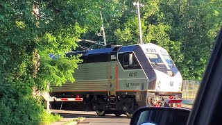 [4K] NJT PL42AC 4016 on Train 1631 at Spring Valley