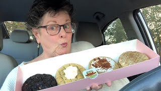 CRUMBL COOKIES REVIEW ~Mummm… PB Cookies & Cream, Waffle, Banana, New! -Snickerdoodle Sandwich