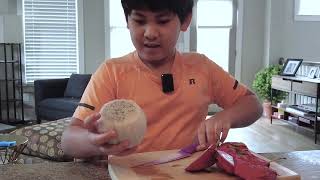 Jonathan Eats Exotic Fruit: Dragonfruit