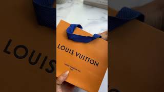 Unboxing a Stunning Louis Vuitton Bag: A Closer Look at Luxury