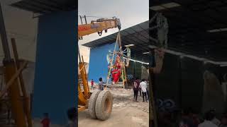 Durga Mata Idol crane lifting #durgapuja #dussehra #shorts #ytshorts #trendingshorts #ytviral