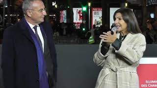 Les illuminations de Noël sur les Champs Elysées avec Clara Luciani