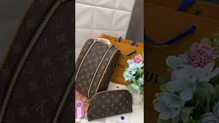 Косметичка  Louis Vuitton