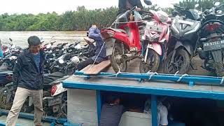 Jelang Ramadhan Kabar terkini Motor Air Jurusan Padang Tikar Rasau di padati Penumpang