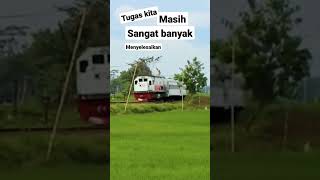 Selamat pagi, selamat mengerjakan tugas dengan baik...#short #keretaapi #ptkai