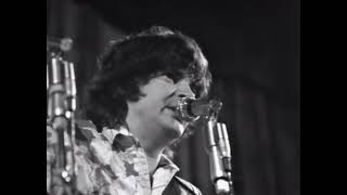 The Everly Brothers - Wake Up Little Susie (live, 1971)