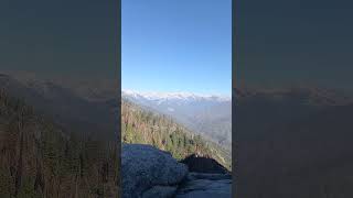 Moro Rock Trail, Sequoia National Park #sequoianationalpark #californiatravel #albadarin #visitusa