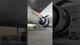 what's going on here with engines|robust engines|Airplane engines smoking#shorts #enginesound