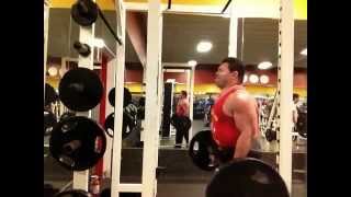 Heavy barbell curls at GOLD's GYM !! this one is for ' Furious Pete "