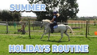 SUMMER HOLIDAYS ROUTINE - DAY IN THE LIFE WITH 10 PONIES - WHO FALLS OFF!?