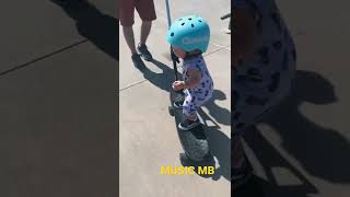 BABY SKATING LIKE PRO PLAYER #BABY #SKATING #proplayer #trending #shorts #viral #funny