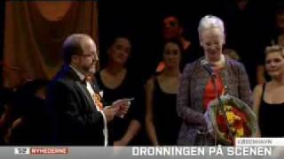 HM Dronning Margrethe til Gallaforestilling på Studenterrevyen 2010