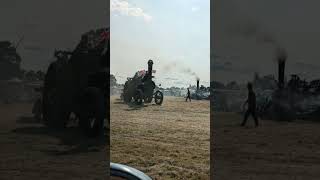 Traction engines