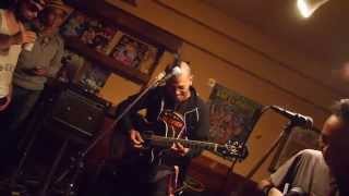 MARJINAL Rencong Marencong  ACOUSTIC LIVE in BAR EL PUENTE LIVE on 20140505