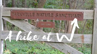 A hike at Parkville Nature Sanctuary - Kansas City, MO, USA