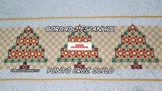 *351* BORDADO ESPANHOL TECIDO XADREZ - ÁRVORE DE NATAL - VERSÃO CANHOTO - Tathinha Bordados Variados