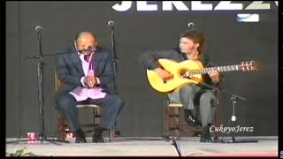 Canta; Manuel Moneo Guitarra; Juan Moneo Por Soleá