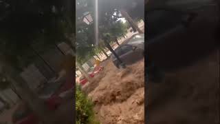 Vehicles were flooded like this in the flood caused by the heavy rainfall in Spain Cuenca