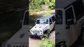 Jeep rubicon in action