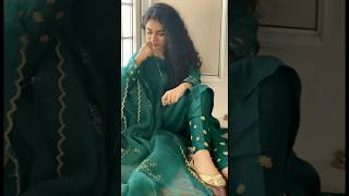 pakistani actress in 14 august dress design 2024 #durefishansaleem #ayezakhan #youtubeshortvideo