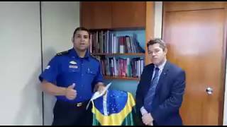 Deputado Delegado Waldir fala sobre o projeto que libera o uso de armas restritas as GCM's