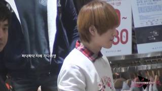 [fancam] 111118 SHINee smiling angel Onew @  Maypole Fansigning