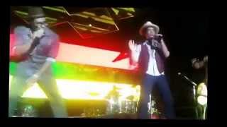 Bruno Mars - Show Me - [live] 11/07/2013 Budapest Moonshine Jungle Tour