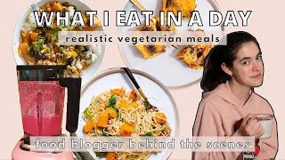 realistic vegetarian what i ate + food blogger behind the scenes