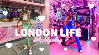 WEEKLY VLOG | MY LIFE IN LONDON!  NEW HAIR, UAL SHOWCASE, VINTAGE SHOPPING, ELAN CAFE & MORE!