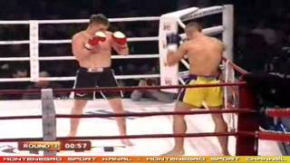 Nikola Bozic vs Sadam Stupar : 3 runda (Low Kick 79 kg.) Kik boks "Night fight" (17 dec. `10)