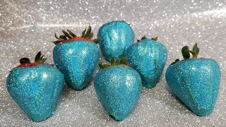 Hologram Chocolate Covered Strawberries / Blue Topaz