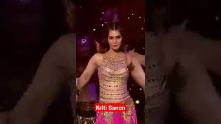 Sexy Kriti Sanon ll beautiful ll hot ll