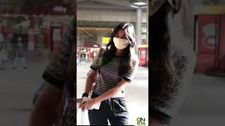 Actress Kanika Mann Spotted at Airport | Dekh News | #Shorts