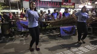 SI CANTIK MAKIN KEREN !! KEMARIN / ANGKLUNG RAJAWALI MALIOBORO YOGYAKARTA